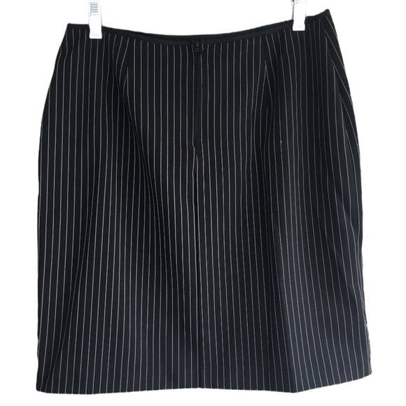 90s Y2K Vintage 3PC Pinstripe Suit - Picture 6 of 9